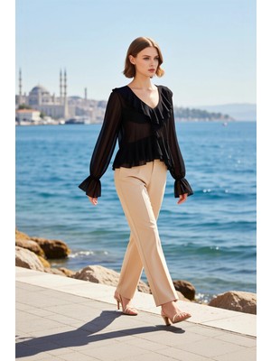 Benerly Kadın Bluz V Yaka Uzun Kol Fırfır Detaylı Tül Kumaş Regular Kalıp Düz Esnek Manşetli Gündüz Gece