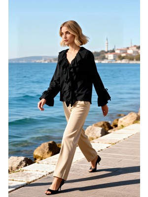 Benerly Kadın Bluz V Yaka Fırfır Detaylı Uzun Kol Bağcıklı Manşet Dokuma Aerobin Kumaş Regular Kalıp Düz