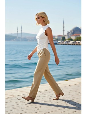 Benerly Kadın Bluz Dik Yaka Kolsuz Fitted Kalıp Asimetrik Kesim Örme Kumaş Düz Desen Regular Boy