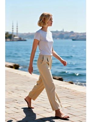 Benerly Kadın Bluz Kayık Yaka Reglan Kısa Kol Fitted Kalıp Ribana Örme Crop Boy Düz Desen Melanj Şık