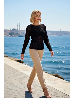 Benerly Kadın Büyük Beden Bluz Dik Yaka Uzun Kol Dantel Desenli Örme Kumaş Fitted Kalıp Giyim Ürünü