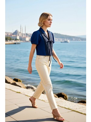 Benerly Kadın Bluz Gömlek Yaka Balon Kol Kısa Crop Boy Renk Bloklu Denim Fonksiyonel Estetik