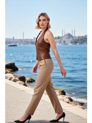 Benerly Kadın Bluz V Yaka Kolsuz Fermuar Detaylı Fitted Kalıp Regular Boy Düz Desen Kış Sezonu