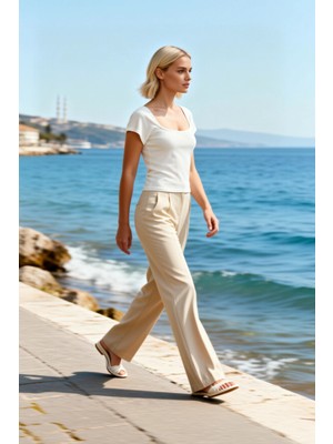 Benerly Kadın Büyük Beden Bluz Kalp Yaka Kısa Kol Kaşkorse Örme Kumaş Fitted Kalıp Düz Desen Regular Boy