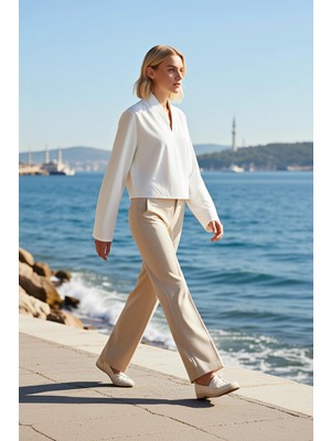 Benerly Kadın Bluz V Yaka Uzun Kol Standart Dokuma Poplin Kumaş Düz Desen Regular Kalıp Spor