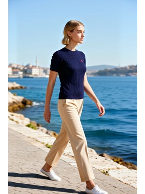 Benerly Kadın Bluz Bisiklet Yaka Kısa Kol Saç Örgü Triko Regular Kalıp Ince Dokuma Tek Plaka Casual Günlük