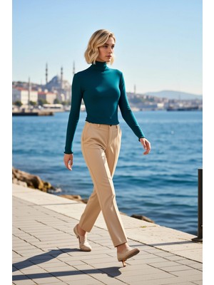 Benerly Kadın Bluz Dik Yaka Uzun Kol Örme Kumaş Fitted Kalıp Normal Boy Transparan Düz Desen Karyoka Dikişli