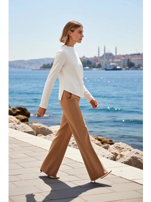 Benerly Kadın Bluz Dik Yaka Uzun Kol Selanik Örme Kumaş Fitted Kalıp Aksesuar Detaylı Kruvaze Kapama