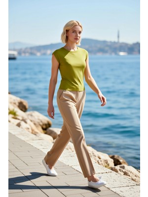 Benerly Kadın Büyük Beden Bluz Basic Bisiklet Yaka Kısa Kol Fitted Kalıp Ribana Örme Düz Esnek