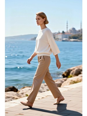 Benerly Kadın Bluz Triko Bisiklet Yaka Düşük Kol Truvakar Regular Kalıp Düz Desen Orta Kalınlık Tek Plaka