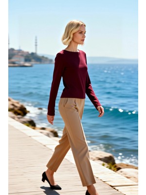 Benerly Kadın Bluz Fitted Kayık Yaka Ispanyol Kol Düz Desen Örme Ribana Esnek Dokuma Yumuşak Kumaş