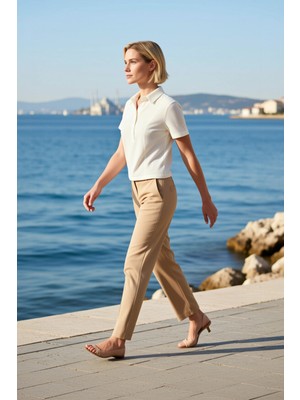 Benerly Kadın Bluz Regular Kalıp Polo Yaka Kısa Kol Örme Penye Süprem Karyoka Dikiş Detaylı Şık