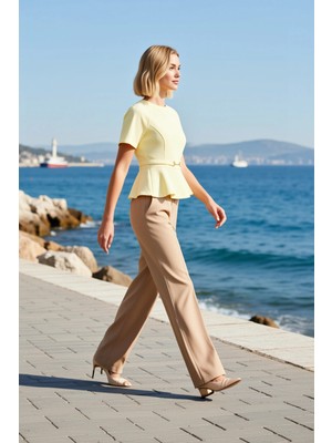 Benerly Kadın Bluz Peplum Kalıp Bisiklet Yaka Reglan Kol Kısa Interlok Örme Düz Desen Astarsız Regular Boy