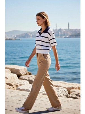 Benerly Kadın Bluz Triko Polo Yaka Kısa Kol Çizgili Crop Boy Regular Kalıp Standart Dokuma Tek Plaka