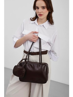 Shule Bags Choker Charmlı Omuz Çantası Acı Kahve