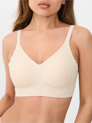 Alya Underwear Kadın Fitilli Kumaşlı Esnek Balensiz Hafif Dolgulu Çıkarılabilir Kaplı Lazer Kesim Sütyen