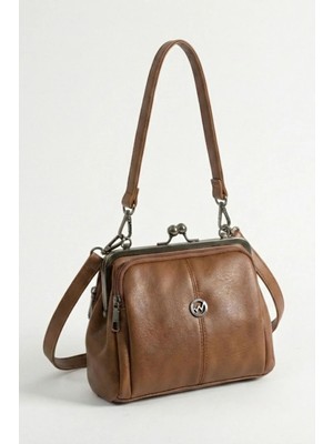 TN-206 Burslu Kadın Omuz Çantası Klipsli El Çantası Çapraz Çanta