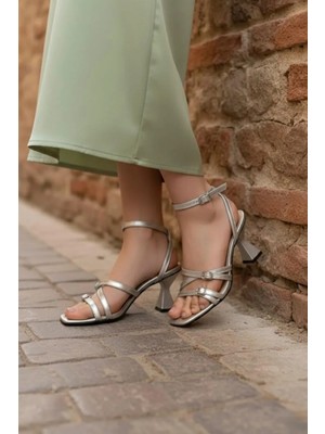 Marina Rosse Kadın Adel Klasik Topuklu Sandalet