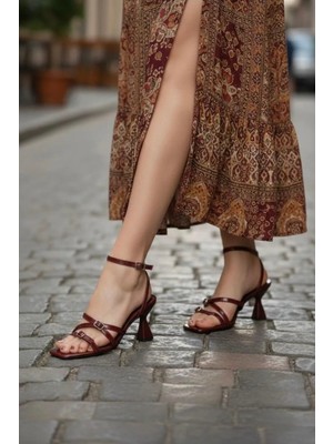 Marina Rosse Kadın Adel Klasik Topuklu Sandalet