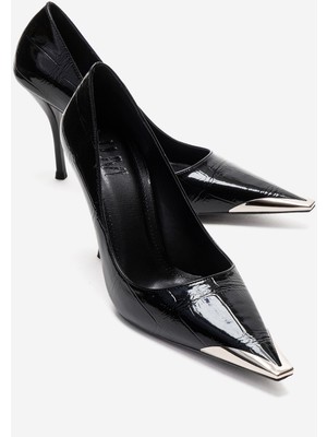 Luvi Alvena Siyah Baskı Önü Metal Detaylı Kadın Topuklu Ayakkabı