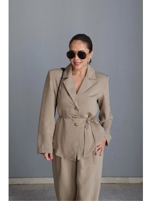 Purple By Banu Camel Çizgili Ceket Pantolon Takım