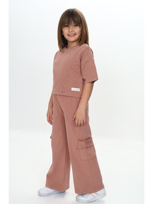 Toontoy Kız Çocuk 2'li Takım Baskılı Bisiklet Yaka Kısa Kollu Crop Sweatshirt & Beli Lastikli Cepli Bol Paça Eşofman Altı - Denim Görünümlü & Yıkamalı 2 Iplik