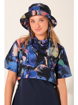 Alfasa Şapkalı Crop Görünümlü Yarım Kol Yarı Kapalı Mayo - ALF26711