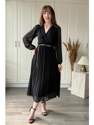 Dilay Gökoğlu Butik Gold Kemerli Piliseli Astarlı Midi Elbise