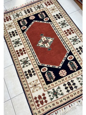 Yörem Halı El Halı