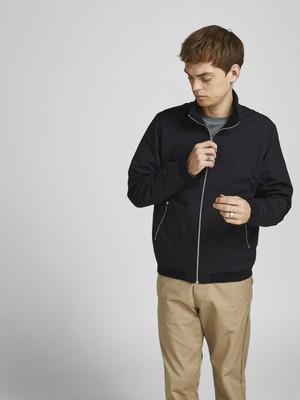 Jack & Jones 2XL Dik Yaka Bomber Ceket Erkekler İçin Softshell Kumaşla Şık ve Rahat Kullanım-12204277
