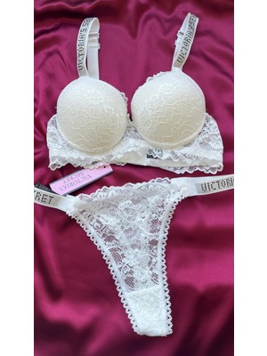 Nivene BOŞ DESTEKSİZ DANTELLİ LASTİĞİ TAŞLI BALENLİ BEYAZ STRING İÇ ÇAMAŞIR TAKIMI