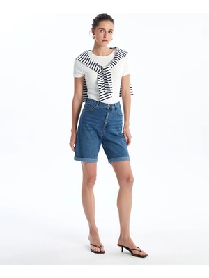 Lc Waikiki Yeni Sezon Bermuda Fit Kadın Jean Şort