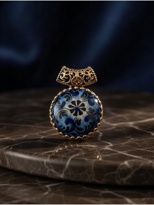 Anka Select El Yapımı Iznik Çinisi Desenli Cam Kolye Gold Aparatlı Vintage Tasarım