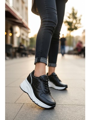 Enoch Kadın Gizli Dolgu Spor Ayakkabı Simli Panel Tabanlı  Sneaker