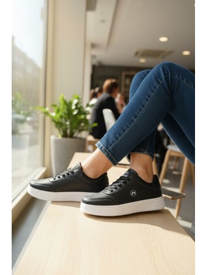 Enoch Kadın Spor Ayakkabı Amblem Detaylı ve Ortopedik Düz Tabanlı Casual Sneaker