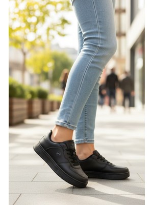 Enoch Kadın Spor Ayakkabı Amblem Detaylı ve Ortopedik Düz Tabanlı Casual Sneaker