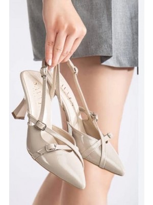 Erbilden Tetti Bej Rugan Topuklu Ayakkabı