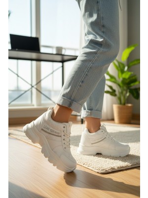 Enoch Kadın Spor Ayakkabı Baskı Detaylı Kamuflaj Desenli ve Yüksek Dolgu Tabanlı Sneaker