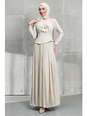 İmaj Butik Taş Papatya Detaylı Eteği Pliseli Taşlı Abiye