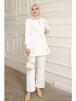 İmaj Butik Beyaz Yaka Bronş Detaylı  Tunik Pantolonlu Takım