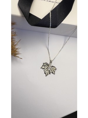 Daniel Angelson Maple Yaprak Taşlı 925 Gümüş El Işi Kolye