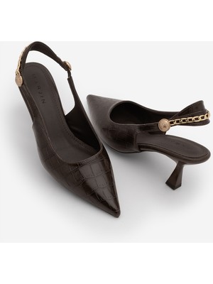 Marjin Kadın Stiletto Sivri Burun Altın Zincir Detaylı Arkası Açık Topuklu Ayakkabı Nigos Kahve Croco