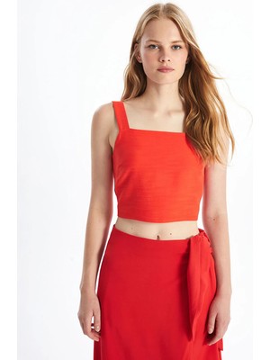 Lc Waikiki Yeni Sezon Kare Yaka Düz Askılı Kadın Crop
