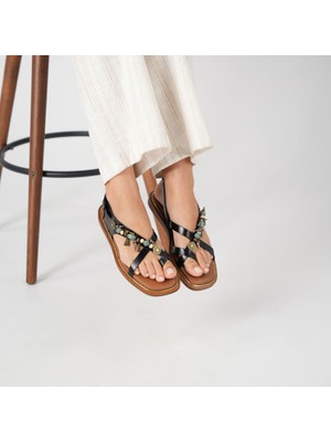 Ametist Daphne Siyah Deri  Düz Kadın Sandalet