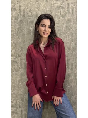 Leilaa V Yaka Manşetli Saten Gömlek