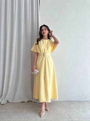 Moda Durağı Kaliteli Midi Elbise Yırtmaç Detaylı Kemerli Sarı