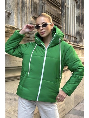 Modanı Seç Yeşil Su Geçirmez Kapüşonlu Şişme Mont