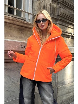 Modanı Seç Neon Turuncu Su Geçirmez Kapüşonlu Şişme Mont