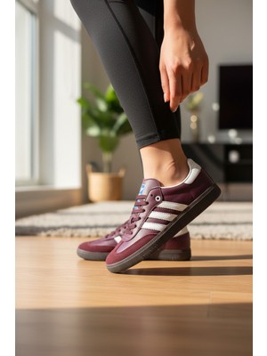 Enoch Kadın T-Burun Sneaker Klasik Süet Panel Detaylı Şeritli Düz Taban Spor Ayakkabı