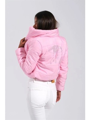 Modanı Seç Açık Pembe Sırtı Taş Baskılı Dik Yaka Kısa Şişme Mont